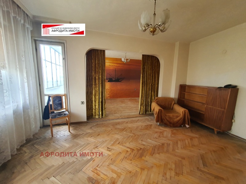 Продава  3-стаен град Стара Загора , Център , 86 кв.м | 39919075 - изображение [2]