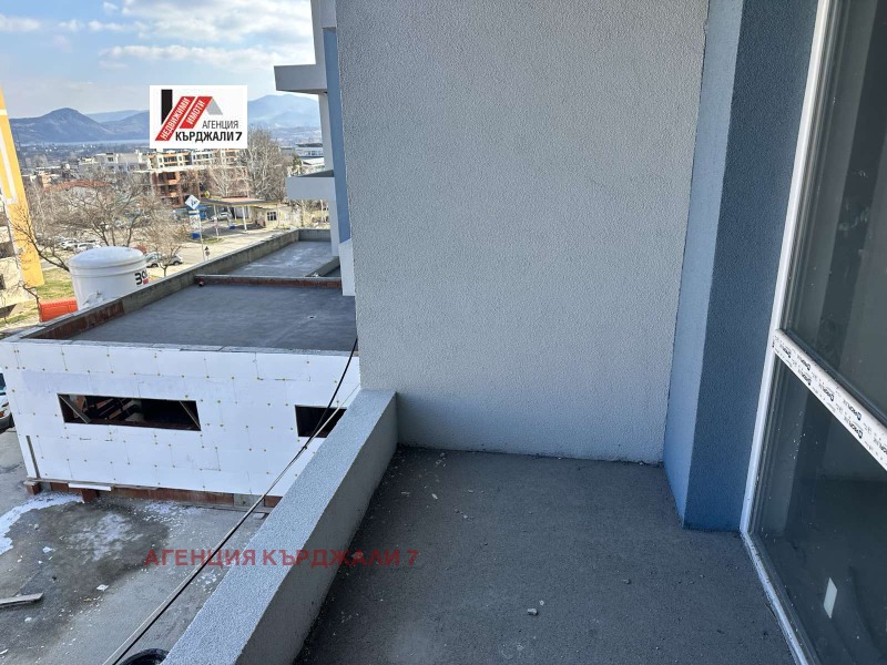 Продава 3-СТАЕН, гр. Кърджали, Възрожденци, снимка 8 - Апартаменти - 53185499