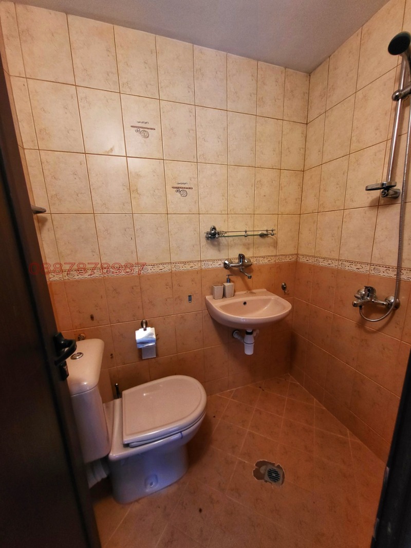 Продава КЪЩА, с. Ярловци, област Перник, снимка 6 - Къщи - 52779478