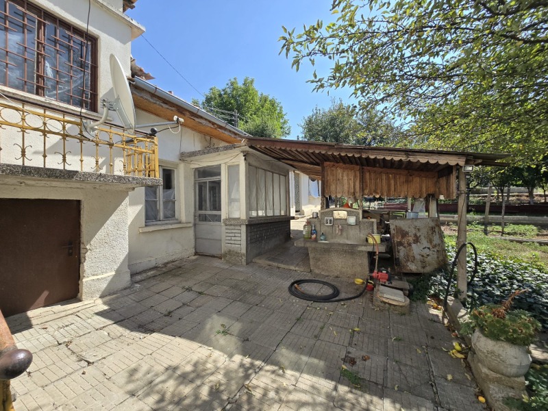 Till salu  Hus region Pleven , Grivica , 100 kvm | 66818428 - bild [16]
