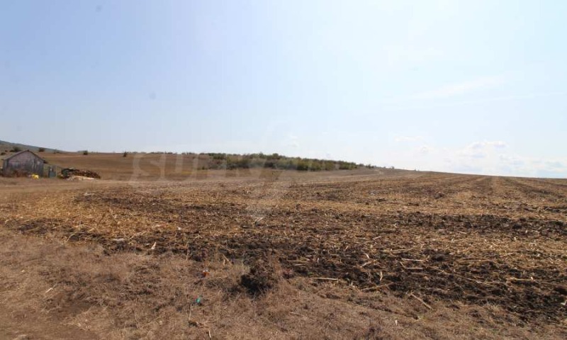 Продава ПАРЦЕЛ в град Бургас, с. Маринка - 1500 кв.м / 33 000 € » 64 542.39 лв., СУПРИММО - БУРГАС