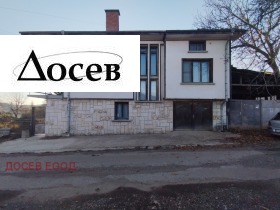 Продава Къща