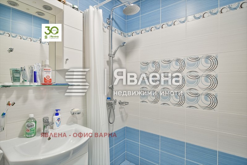 Продава 3-СТАЕН, гр. Варна, Център, снимка 5 - Aпартаменти - 49171899