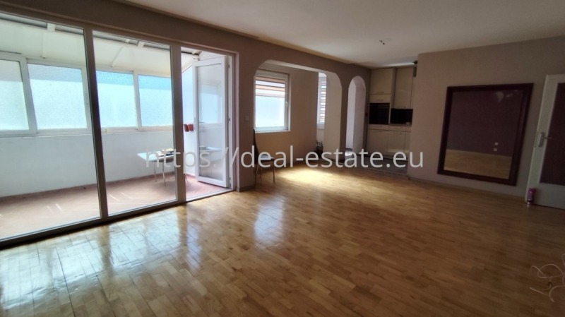 En venta  2 dormitorios Blagoevgrad , Gramada , 93 metros cuadrados | 42779060 - imagen [3]