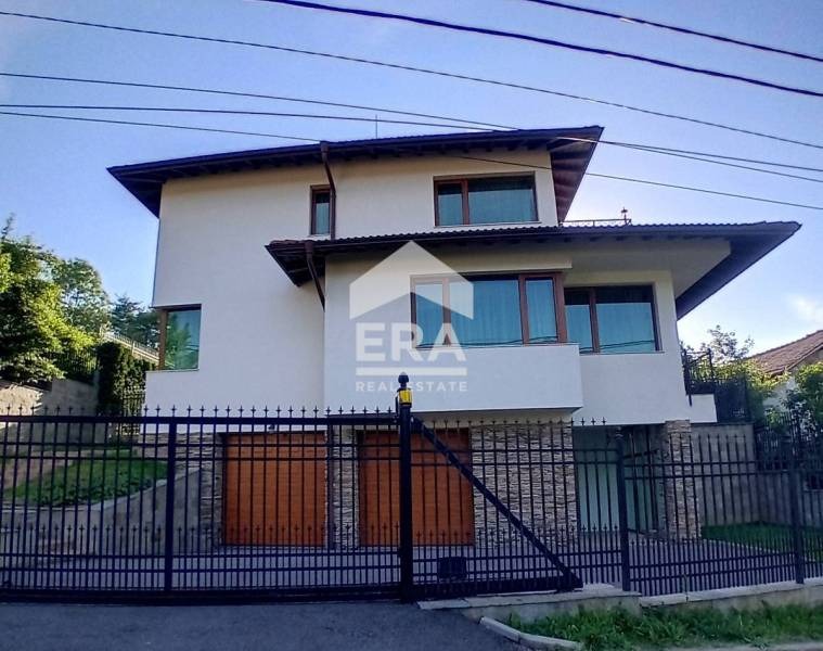 Til salgs  Hus Sofia , Pansjarevo , 330 kvm | 38039818