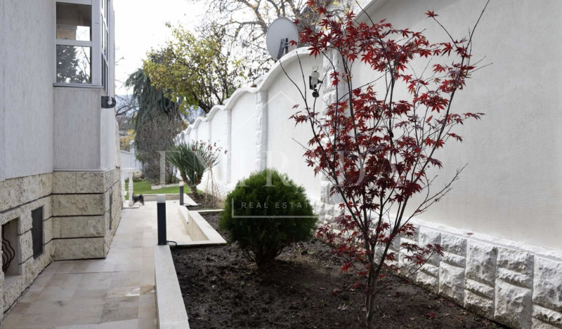 Продава КЪЩА, гр. София, Горна баня, снимка 4 - Къщи - 52930557