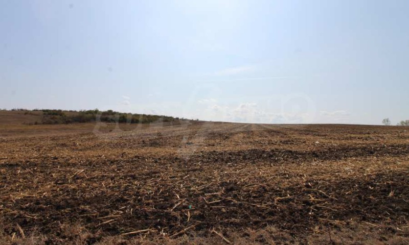 Eladó  Cselekmény Burgas , Marinka , 1500 négyzetméter | 82499667 - kép [2]