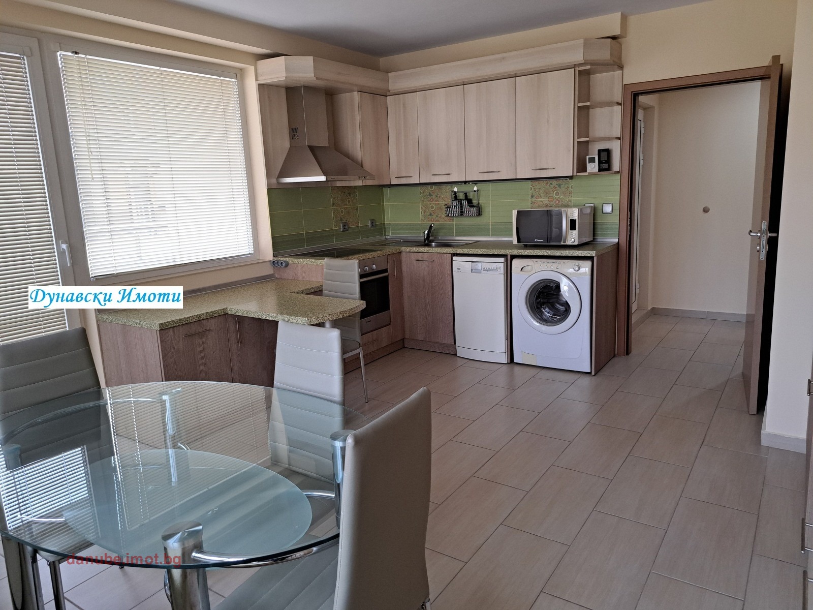 Продава 2-СТАЕН, гр. Русе, Център, снимка 2 - Апартаменти - 53770815