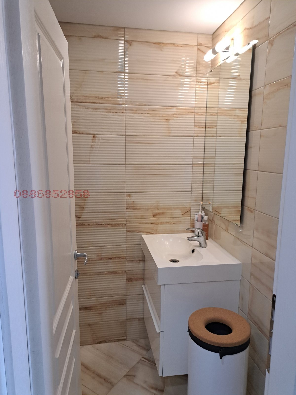 Продава 2-СТАЕН, гр. София, Център, снимка 2 - Апартаменти - 54282698