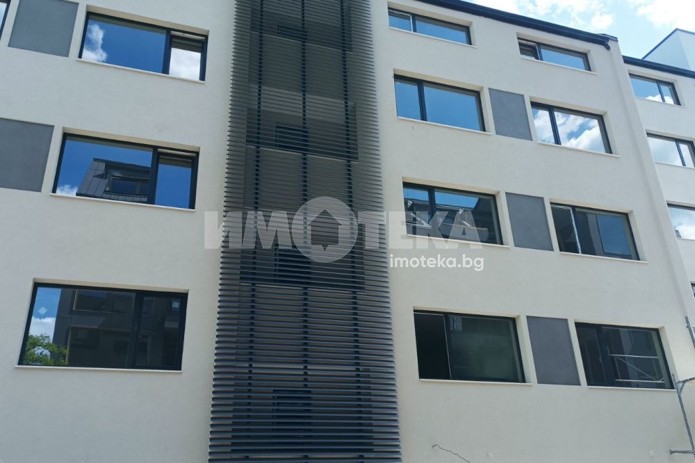 Продава 3-СТАЕН, гр. Варна, Център, снимка 8 - Апартаменти - 54591283
