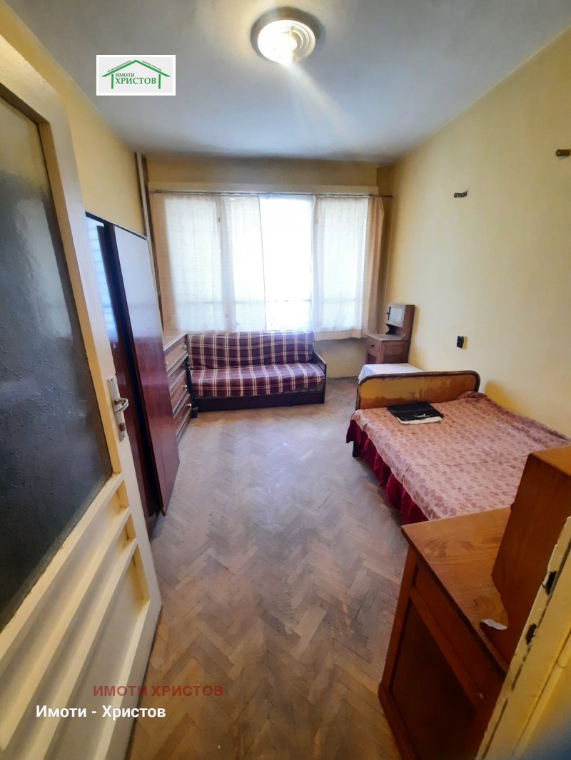 Продава 2-СТАЕН, гр. Шумен, Център, снимка 9 - Апартаменти - 53568014