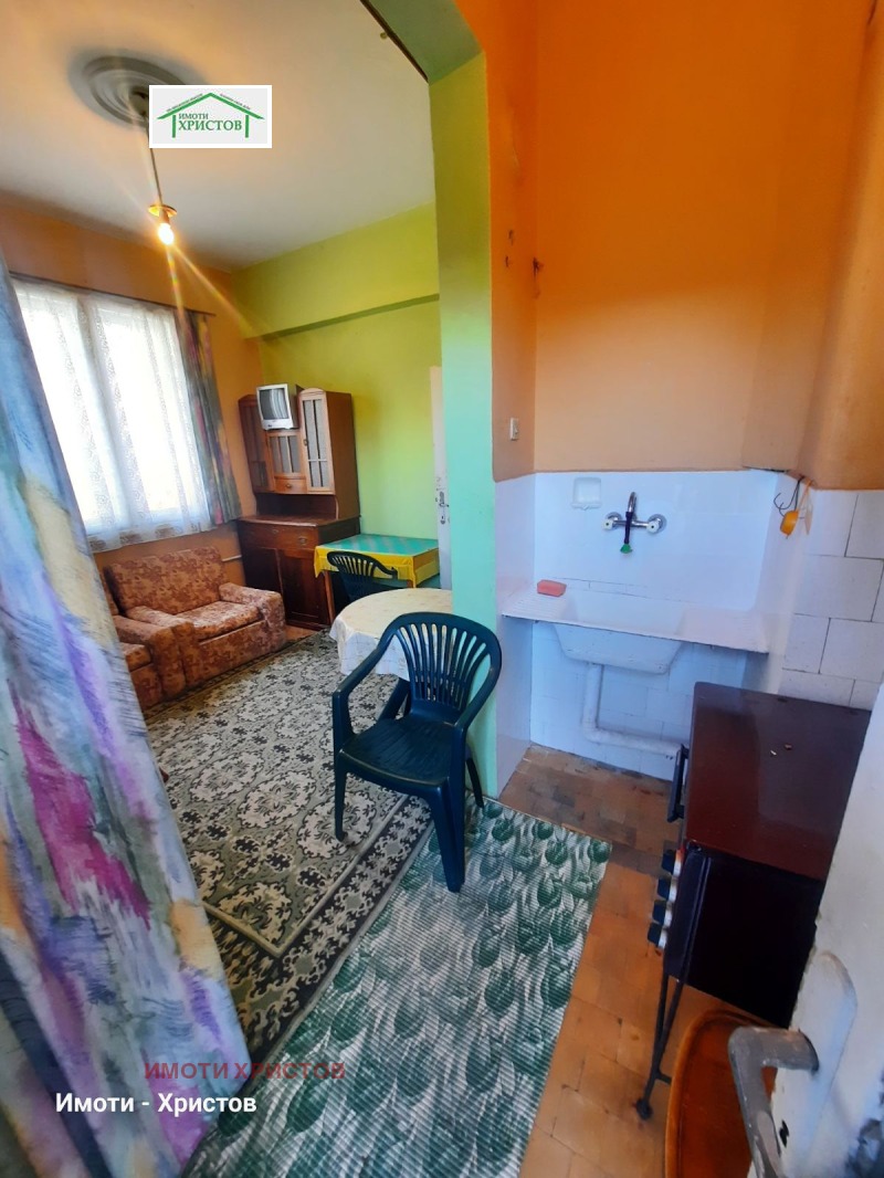 Продава 2-СТАЕН, гр. Шумен, Център, снимка 8 - Апартаменти - 53568014