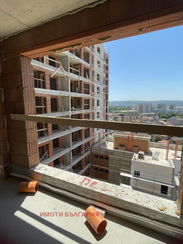 En venta  2 dormitorios Varna , Mladost 1 , 188 metros cuadrados | 28135375 - imagen [8]