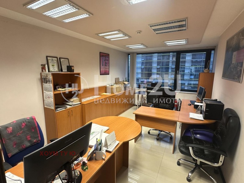 En venta  Oficina Sofia , Zona B-5 , 94 metros cuadrados | 26614847 - imagen [3]