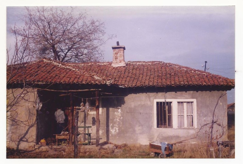 Продава КЪЩА, с. Караполци, област София област, снимка 3 - Къщи - 41719381