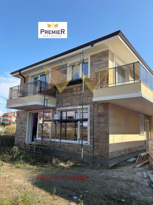 Продава КЪЩА, гр. Поморие, област Бургас