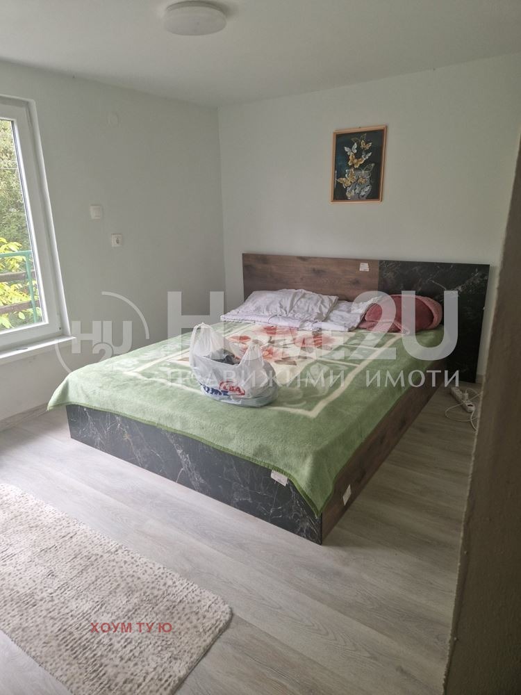 Продава КЪЩА, гр. Брезник, област Перник, снимка 4 - Къщи - 53275867