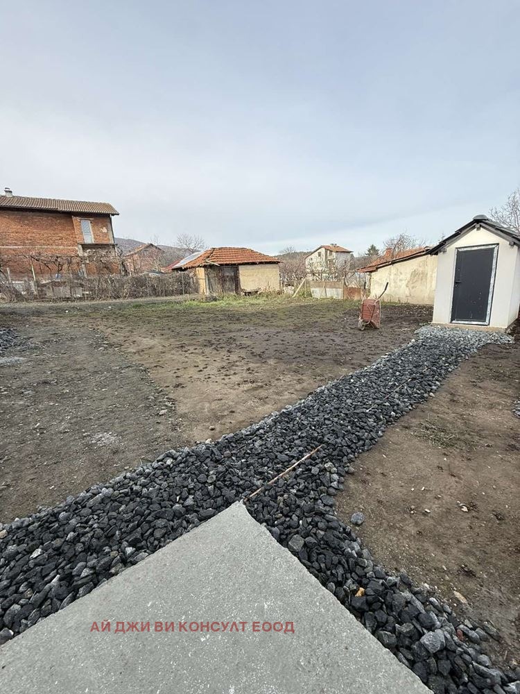 Продава КЪЩА, с. Полянци, област София област, снимка 13 - Къщи - 53340226