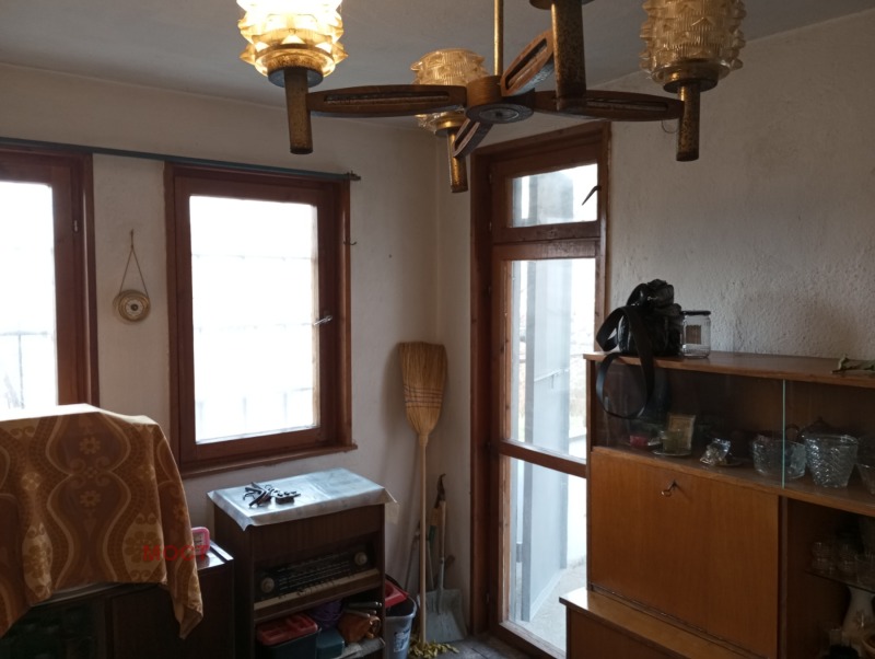 Продава ВИЛА, с. Бяга, област Пазарджик, снимка 7 - Вили - 53190508