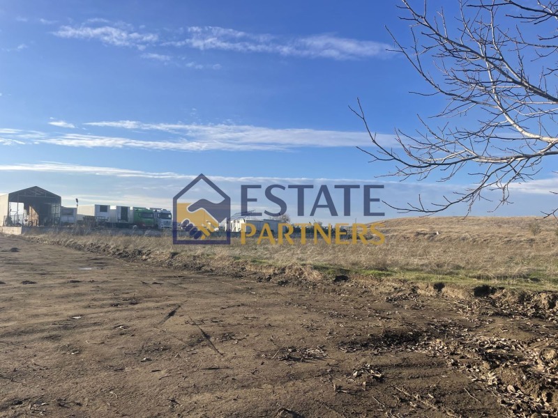 Продава ПАРЦЕЛ, с. Златитрап, област Пловдив, снимка 1 - Парцели - 52655434