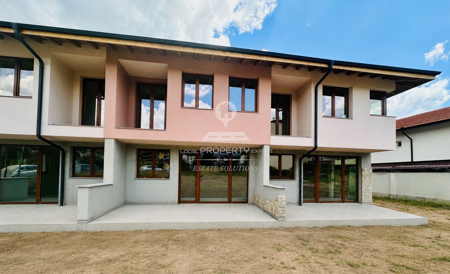 Продава КЪЩА, гр. Банско, област Благоевград, снимка 2 - Къщи - 50698454