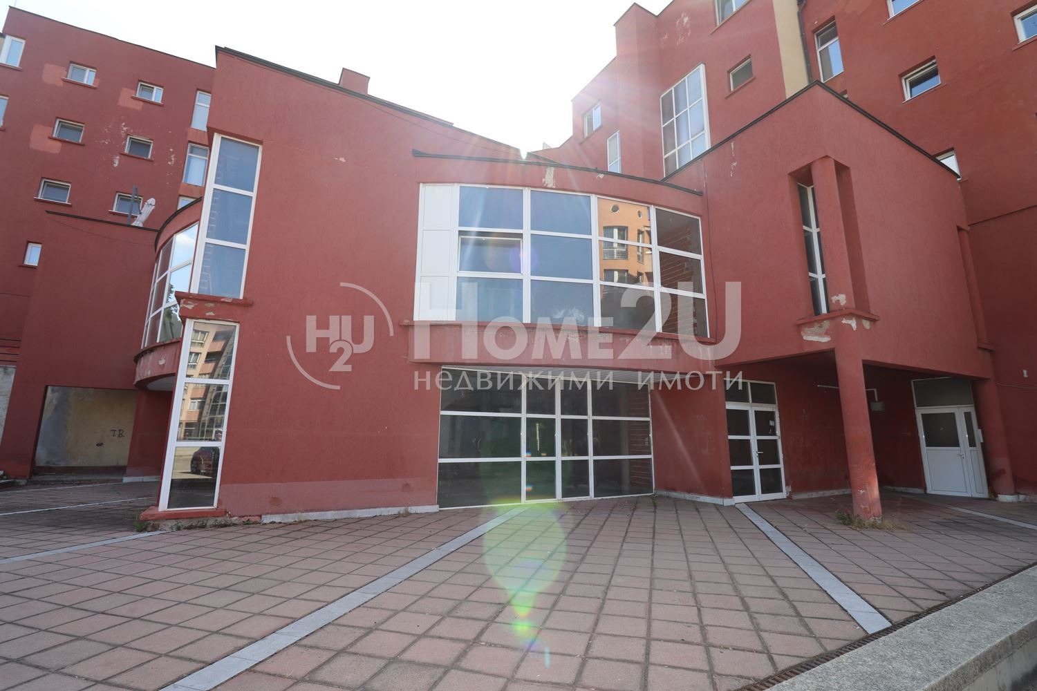 Продава ТЪРГОВСКИ КОМПЛЕКС | Imot.bg — изображение 2