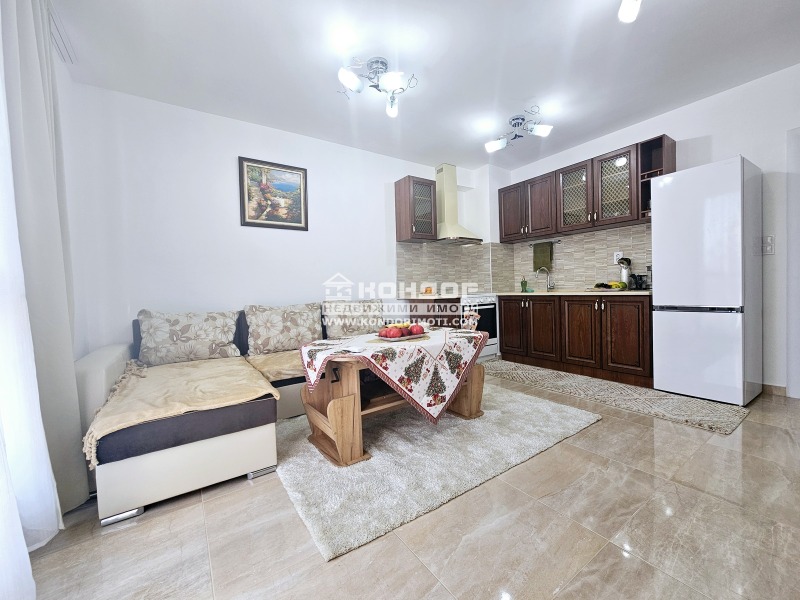 Продава  2-стаен град Пловдив , Въстанически , 64 кв.м | 15590658 - изображение [6]