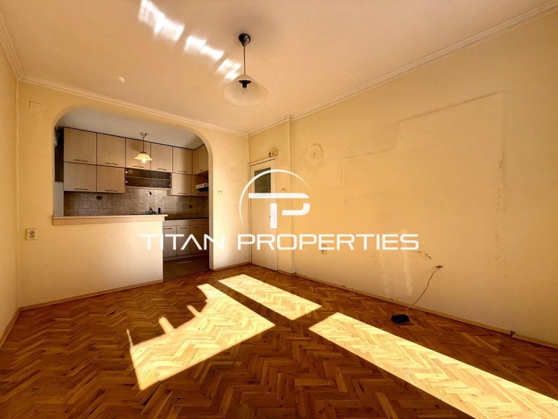 Продава 3-СТАЕН, гр. Пловдив, Кършияка, снимка 4 - Апартаменти - 52935577