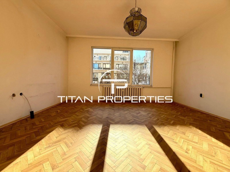 Продава 4-СТАЕН, гр. Пловдив, Кършияка, снимка 4 - Апартаменти - 53018140