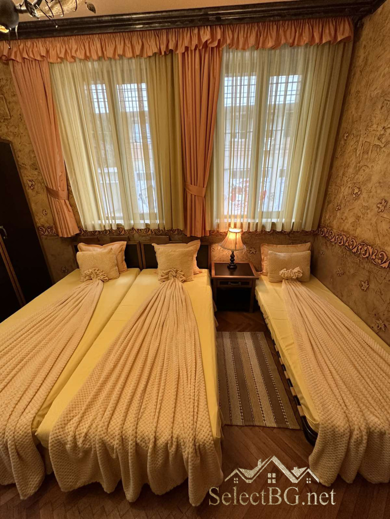 Продава  Етаж от къща град Велико Търново , Център , 121 кв.м | 18140234 - изображение [11]