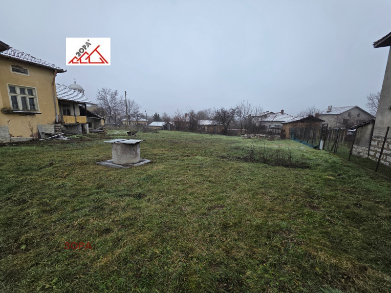 Продава КЪЩА, с. Баница, област Враца, снимка 4 - Къщи - 53462780