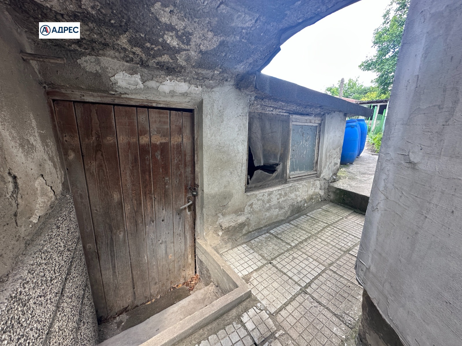 Продава КЪЩА, гр. Шумен, Добруджански, снимка 2 - Къщи - 49528399