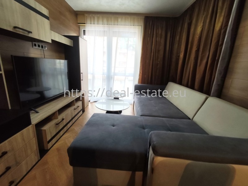 Продава 2-СТАЕН в град Благоевград, Широк център - 71 кв.м / 127 800 € » 249 955.07 лв., ДИЪЛ ЕСТЕЙТ