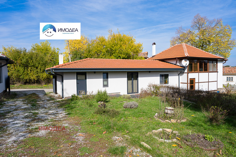 Продава КЪЩА в област Велико Търново, с. Ново село - 200 кв.м / 235 000 € » 459 620.05 лв., ИМОДЕА