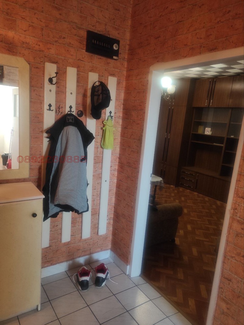 Продава 2-СТАЕН, гр. Пазарджик, Център, снимка 4 - Апартаменти - 52782328