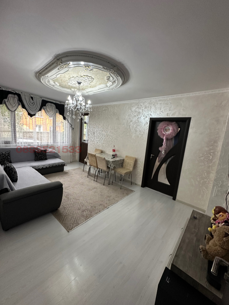 Till salu  1 sovrum region Plovdiv , Karlovo , 60 kvm | 55006032