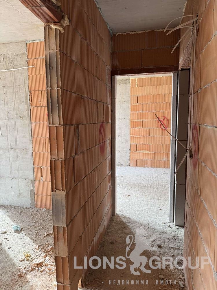 Na sprzedaż  1 sypialnia Warna , Wazrażdane 3 , 69 mkw | 98619139 - obraz [10]