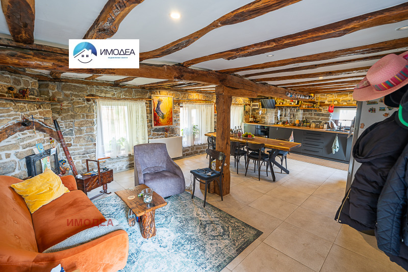 Продава КЪЩА, с. Ново село, област Велико Търново, снимка 4 - Къщи - 52244882