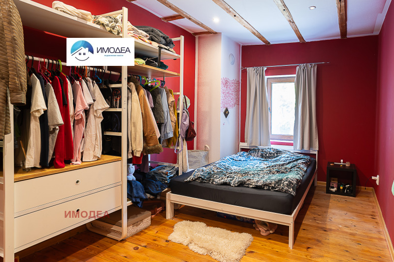 Продава КЪЩА, с. Ново село, област Велико Търново, снимка 13 - Къщи - 52244882