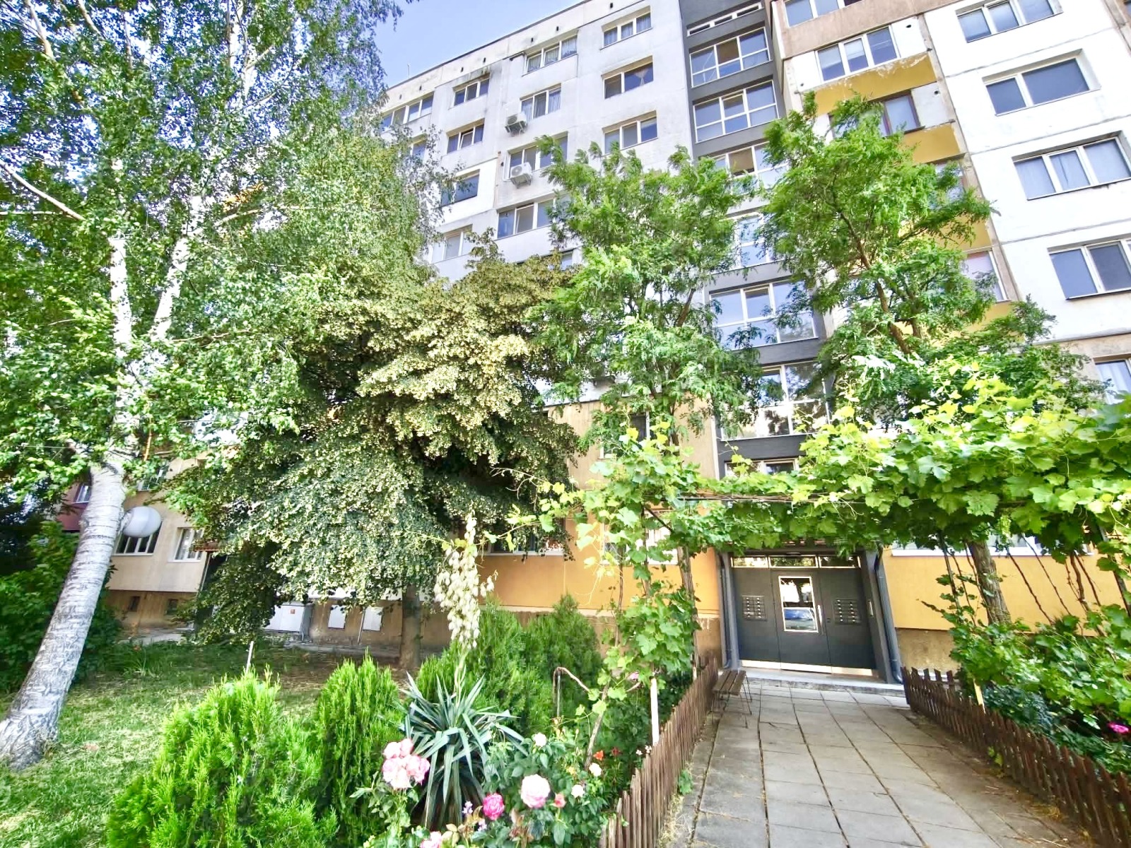 Продава 2-СТАЕН, гр. София, Обеля 2