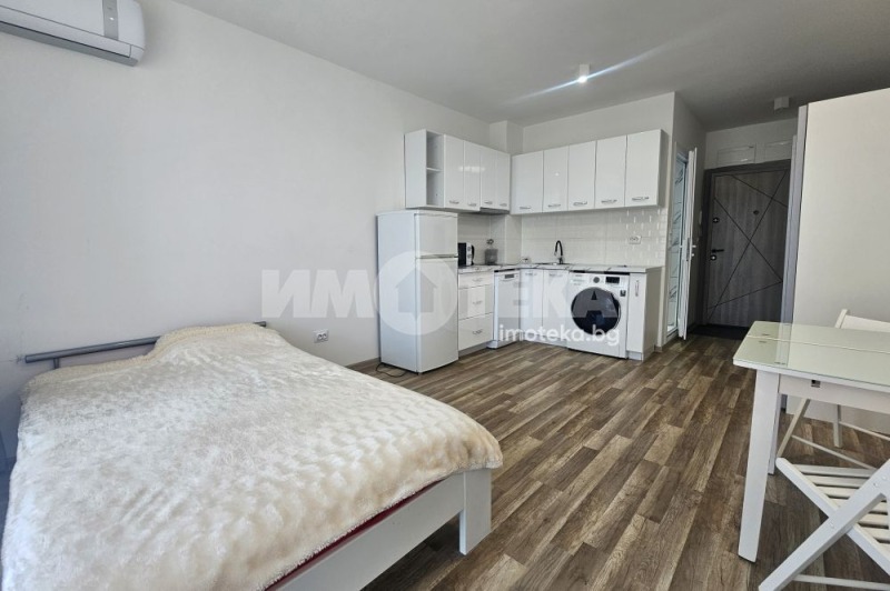À vendre  Studio Varna , k.k. Sv.Sv. Konstantin i Elena , 36 m² | 87617580