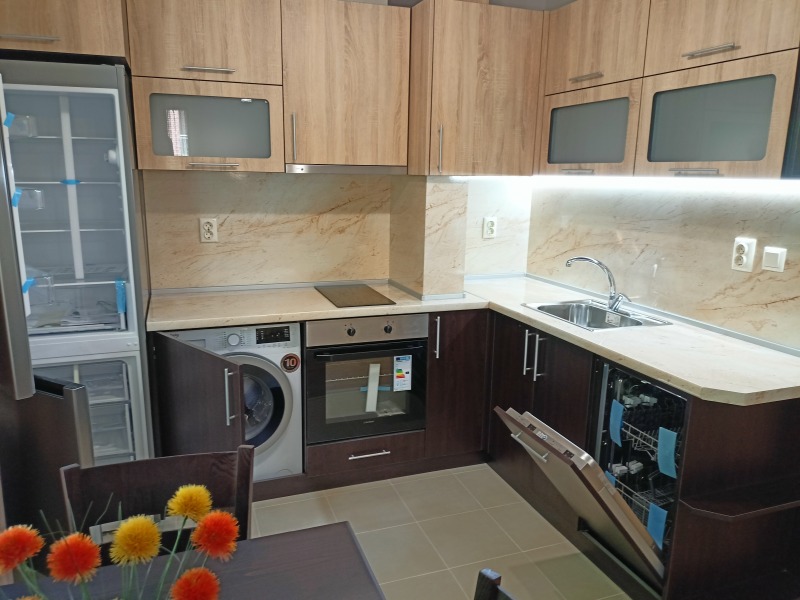 Продава 2-СТАЕН, гр. Стара Загора, Център, снимка 5 - Апартаменти - 52784826