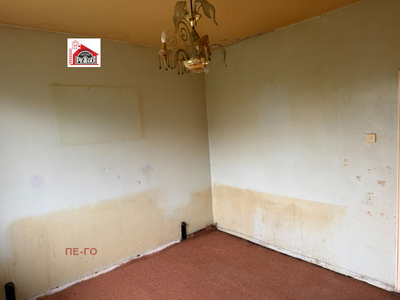 Zu verkaufen  1 Schlafzimmer Pazardschik , Mladost , 72 qm | 37024571 - Bild [2]