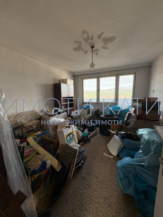 Продава 2-СТАЕН, гр. Перник, Изток, снимка 5 - Апартаменти - 54031235