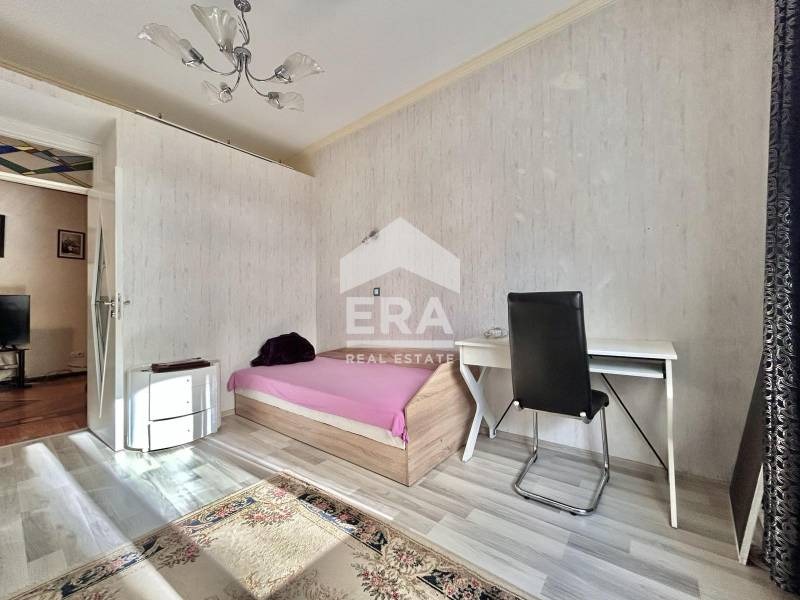 На продаж  3 кімнатна София , Център , 76 кв.м | 67050879 - зображення [4]