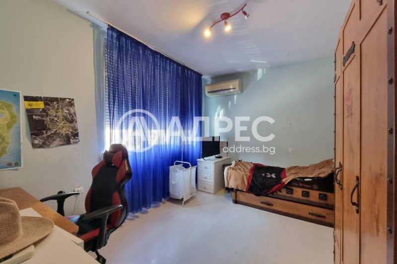 Продава МНОГОСТАЕН, гр. София, Мусагеница, снимка 14 - Апартаменти - 53531250