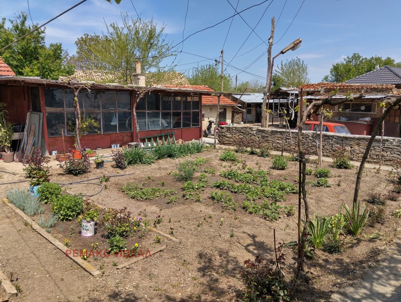 Te koop  Huis regio Varna , Devnja , 262 m² | 71898240 - afbeelding [12]