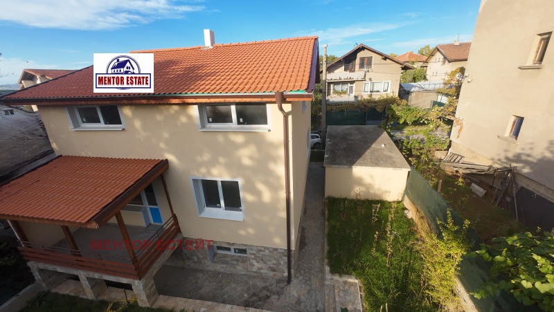 Продава  Къща град Перник , Ралица , 230 кв.м | 77916565 - изображение [2]