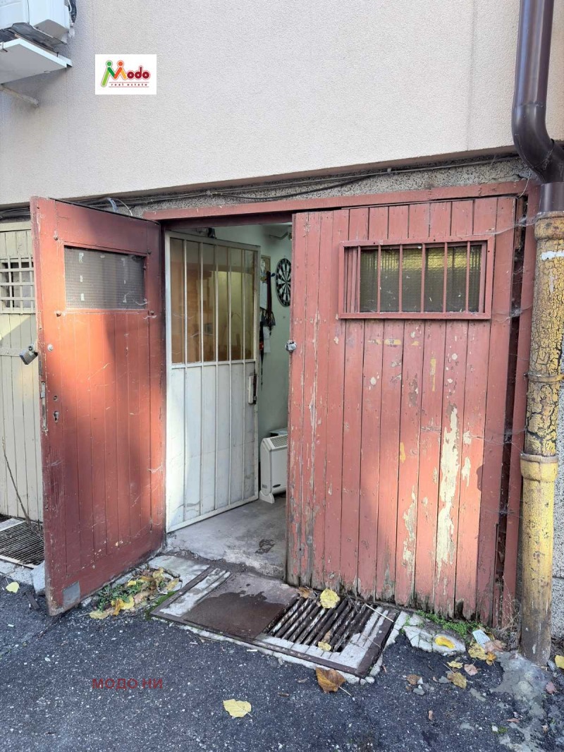 Продава ГАРАЖ, ПАРКОМЯСТО, гр. София, Център, снимка 4 - Гаражи и паркоместа - 53141931