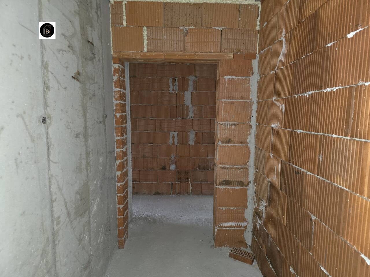 Продава 2-СТАЕН, гр. Пловдив, Южен, снимка 2 - Апартаменти - 53734933